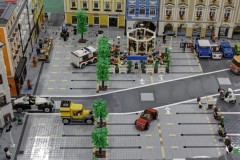 Stadtplatz von Enns aus LEGO Bausteinen - Detailaufnahme vom Platz