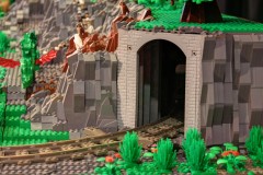 Landschaft von Beerly aus LEGO-Bausteinen - Tunnelportal