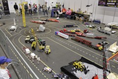 Bodenlayout des AFOL Technic Teams aus LEGO-Bausteinen
