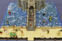 Disney Schloß mit Park aus LEGO-Bausteinen