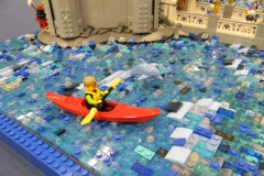 Disney Schloß mit Park aus LEGO-Bausteinen