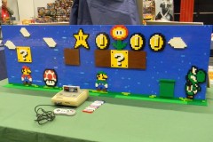 Super Mario Spielszene aus LEGO-Bausteinen