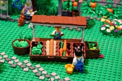 Stadt aus LEGO Bausteinen von Lisi und Max - Verkaufsstand am Bauernhof