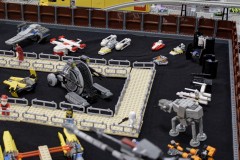 Star Wars Themenpark aus LEGO Bausteinen