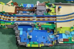 4,5V LEGO Eisenbahn mit Stadt - Detailaufnahme