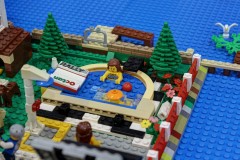 4,5V LEGO Eisenbahn mit Stadt - Detailaufnahme