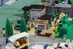 4,5V LEGO Eisenbahn mit Stadt - Detailaufnahme