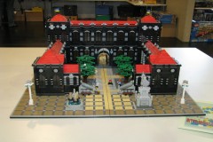 LEGO schwarzes Haus