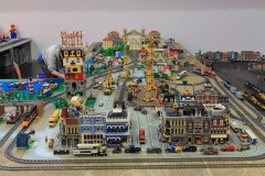 LEGO Stadt - Bahnhof, Eisenbahn, Baustelle und Häuser