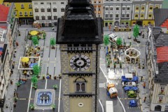 Stadtplatz von Enns aus LEGO-Bausteinen