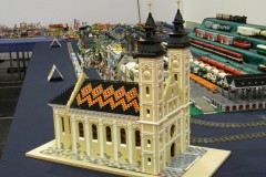 Kathedrale aus LEGO-Bausteinen