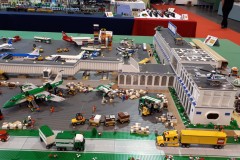 Teil des Flughafen aus LEGO Bausteinen