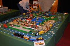 LEGO-Eisenbahn 4,5 V und Seelandschaft