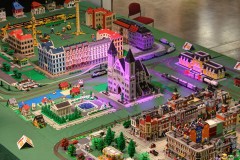 ca. 45 Quadratmeter große Stadt aus LEGO-Bausteinen