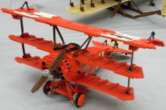 Flugmodell aus LEGO-Bausteinen