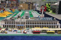 Flughafen aus LEGO-Bausteinen - Überblick