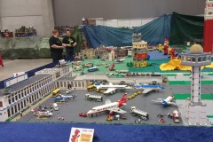 Flughafen aus LEGO-Bausteinen - Überblick