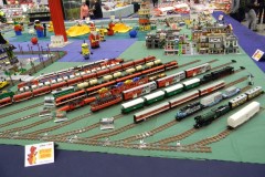 einige Züge aus LEGO-Bausteinen